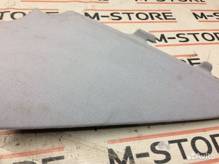 Обшивка стойки задняя левая Mercedes-Benz E-Class