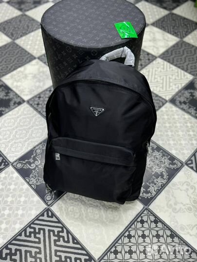 Рюкзак Prada