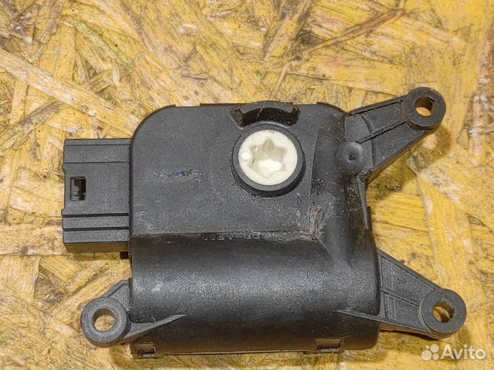 Мотор заслонки печки для Mercedes Sprinter W906