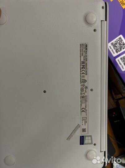 Ноутбук asus
