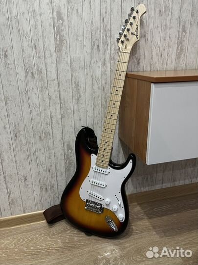 Электрогитара Aria в идеальном состоянии