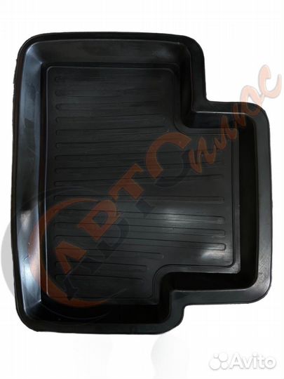 Коврики резиновые с бортами 