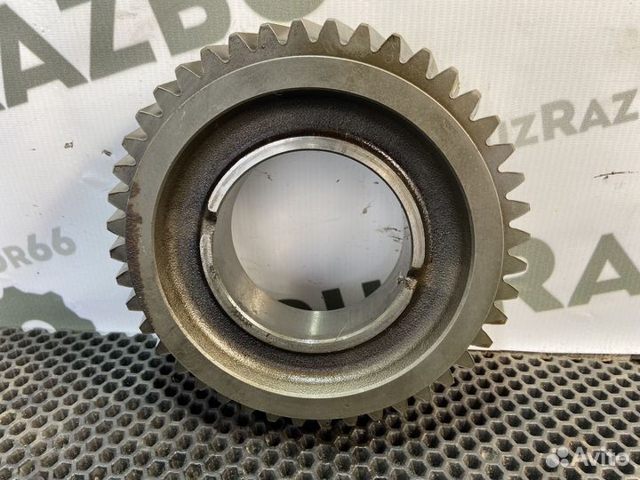 Шестерня заднего хода кпп ZF 16S 2520