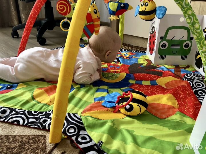 Развивающий коврик