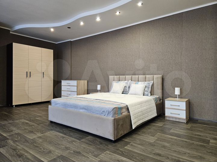 Квартира-студия, 88 м², 10/16 эт.