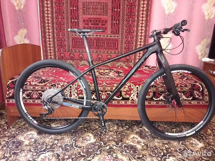 Карбоновый кастомный байк 11ск. на 27,5