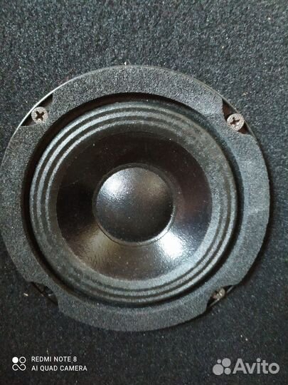 Колонки JBL 8330A трехполосные