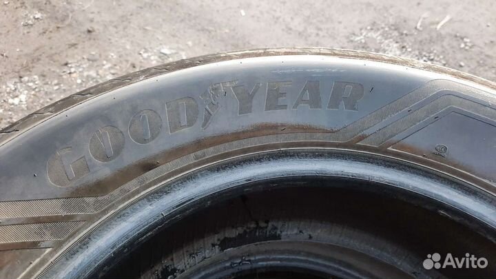 Goodyear GT 2 255/60 R18