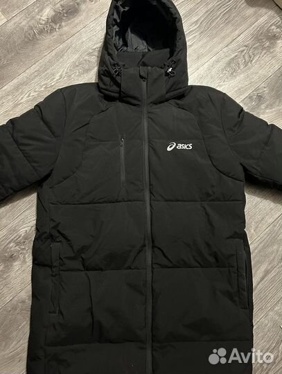 Пуховик asics удлиненный