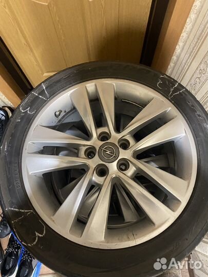 Toyo Proxes R1-R 215/50 R17 99B