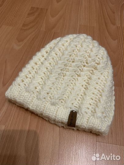 Шапка новая