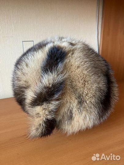 Берет женский норковый 57 размер