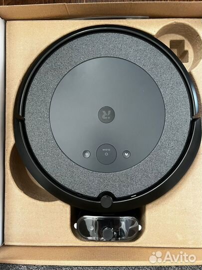 Робот пылесос irobot roomba i3