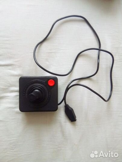 Компьютер Atari 65xe