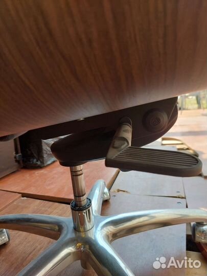 Кресло руководителя Zeus, кожа