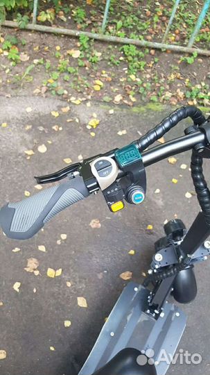 Электросамокат Ultron T11 v5 2021г