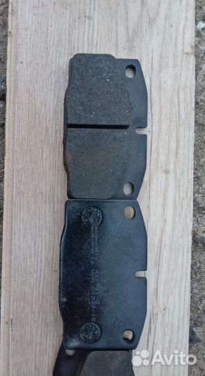 Колодки тормозные передние opel kadet новые 4 шт