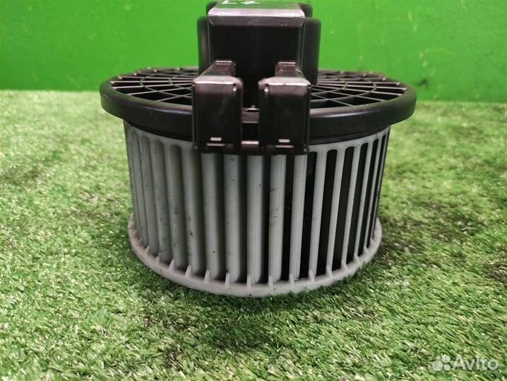 Моторчик печки Mazda 6 (GG) 2006