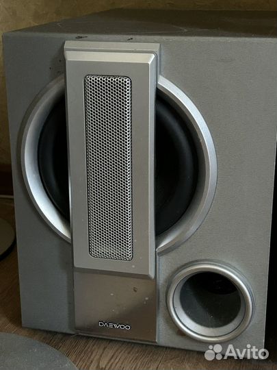 Колонки от музыкального центра