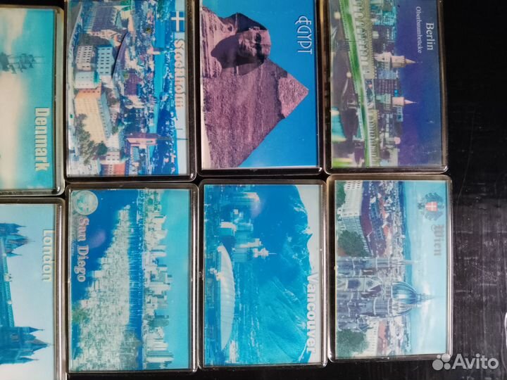 Магнит на холодильник