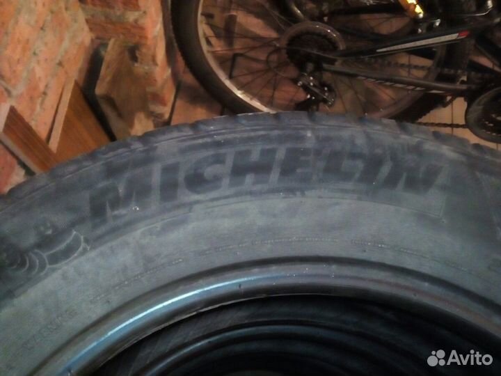 Michelin Latitude X-Ice 225/65 R17