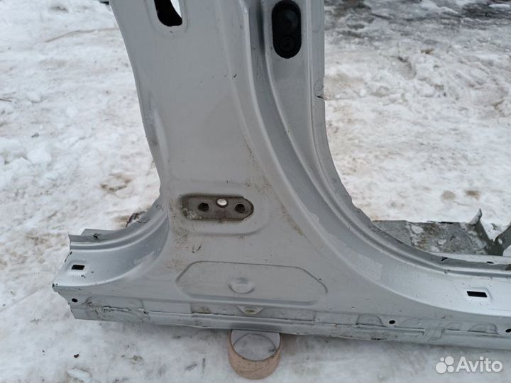 Б/У Б/У Порог со стойкой Состояние отличное