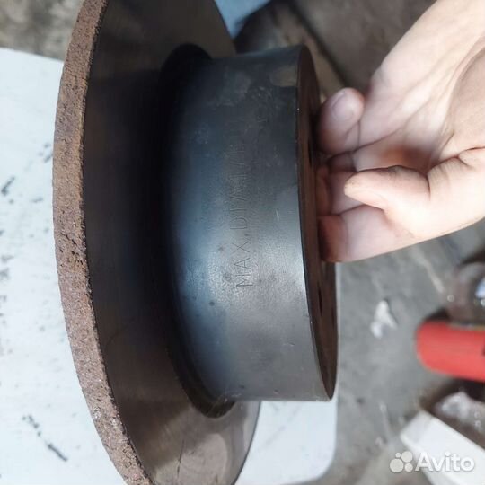 Тормозной диск задний toyota camri