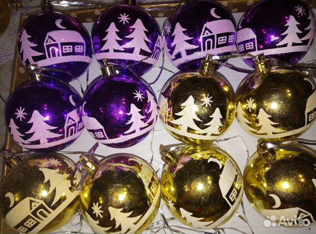 Елочные игрушки разные