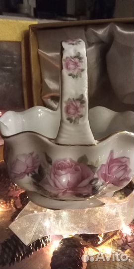 Конфетница нарядная новая в упаковке