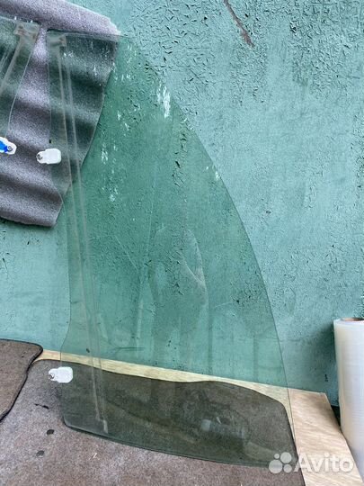 Атермальные передние стекла UVS Lancer 10