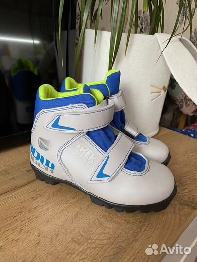 Лыжные ботинки детские