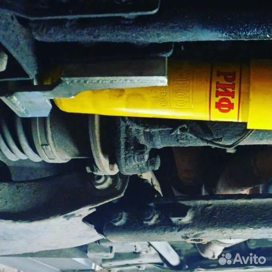 Кронштейн рулевого демпфера pajero sport 1/l200 3