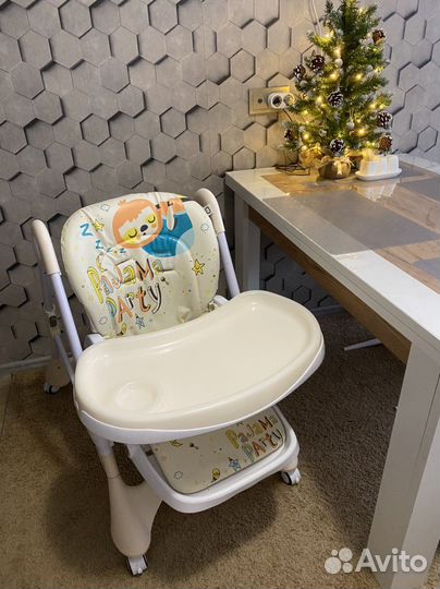 Стульчик для кормления