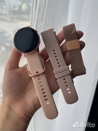 Умные часы Samsung Galaxy Watch Active 39мм