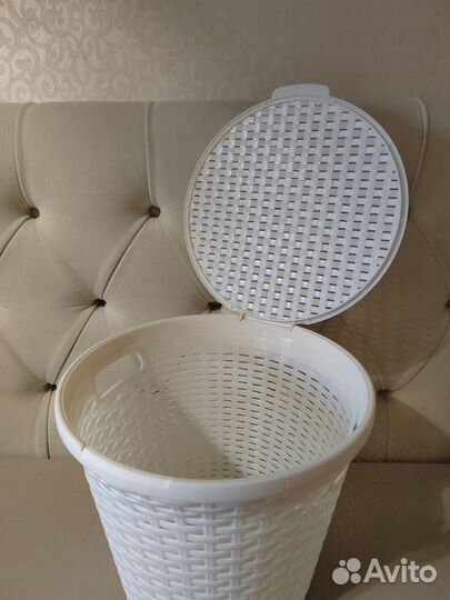 Корзина для белья, высота 27,5 см, новая