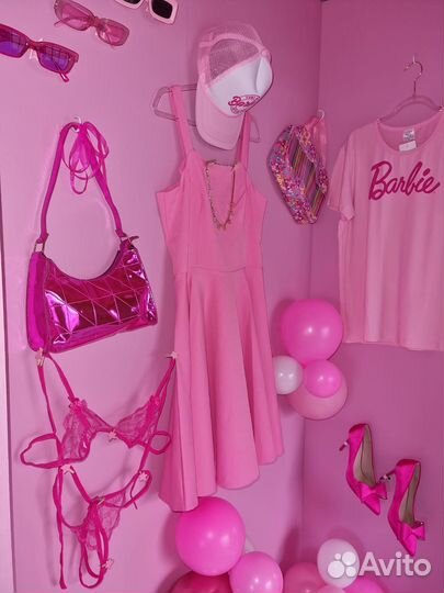 Фотозона в стиле «Барби»