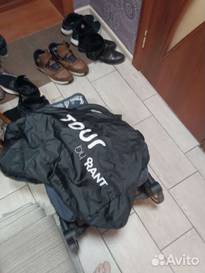 Прогулочная коляска tour