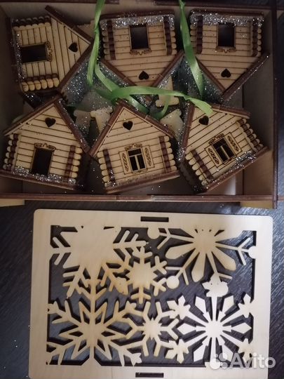 Новогодние игрушки из дерева