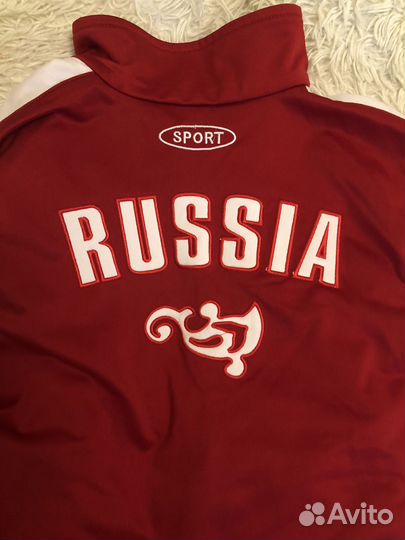 Спортивный костюм женский