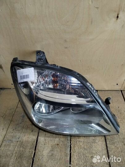 Фара правая Renault Scenic 1