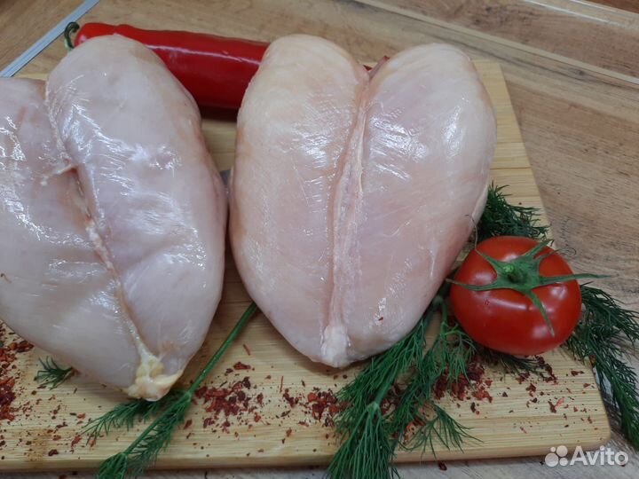 Домашние окорок, грудка, крылья