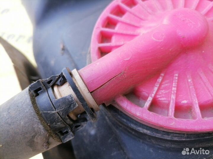 Бак топливный (бензобак) Lexus Gx460 2009-H.b