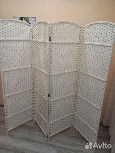 Ширма для салона красоты