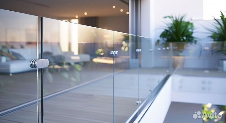 Стеклянные перила и ограждения от производителя