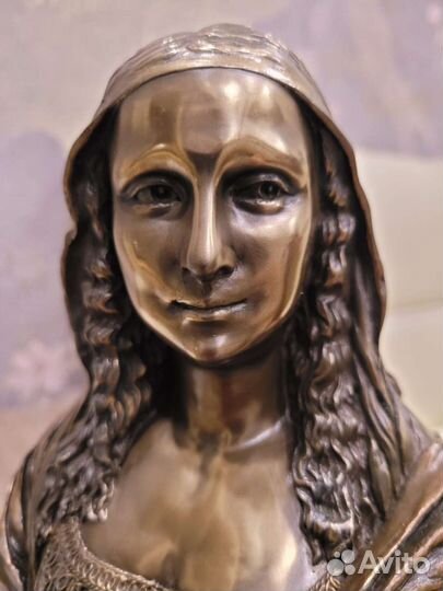 Статуэтка Мона Лиза, Veronese