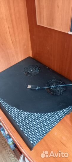 Подставка с охлаждением для ноутбука