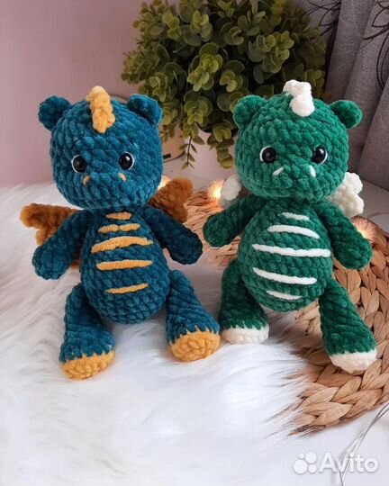 Мягкая игрушка. Вязаный дракончик. Символ 2024
