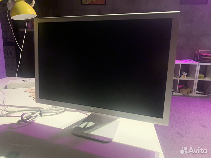 Apple Cinema Display' 23 на запчасти