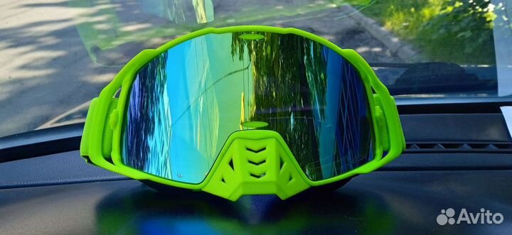 Кросовая маска с фотохромной линзой