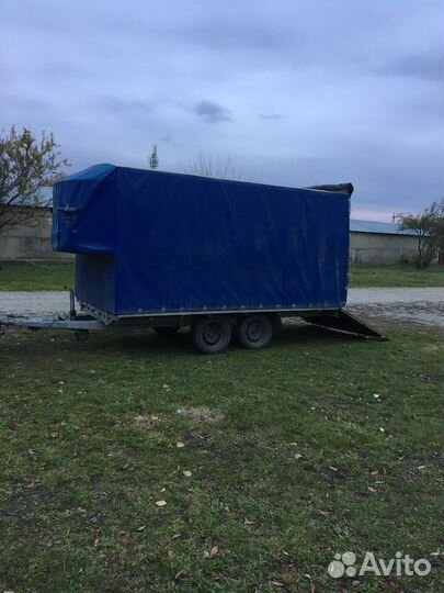 Прицеп коневозка